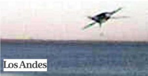 Mr Pino's photograph of alleged pterodactyl. Originally published in Los Andes newspaper